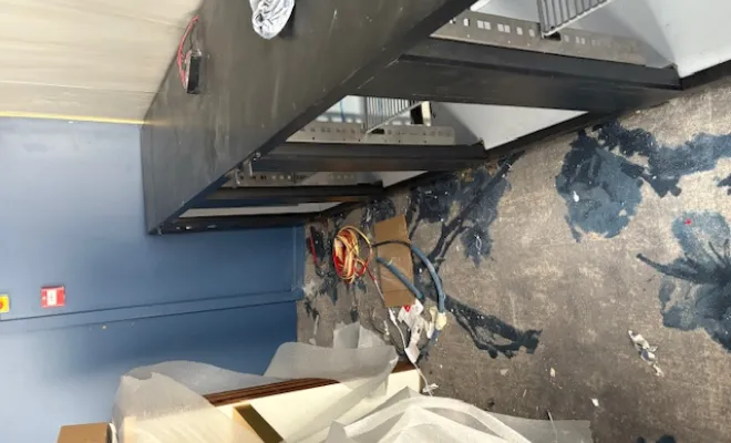 Fin de chantier : remise en état express d'un restaurant avant sa réouverture à paris 15, Paris, Prudence Nettoyage Services